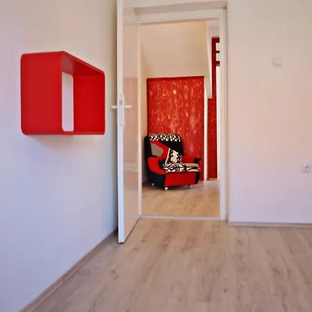 Interno 34 דירה