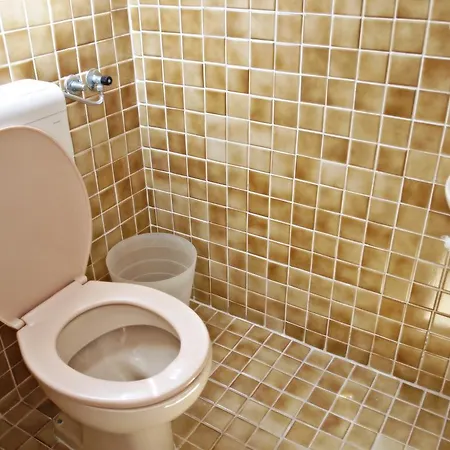 Interno 34 זאדאר