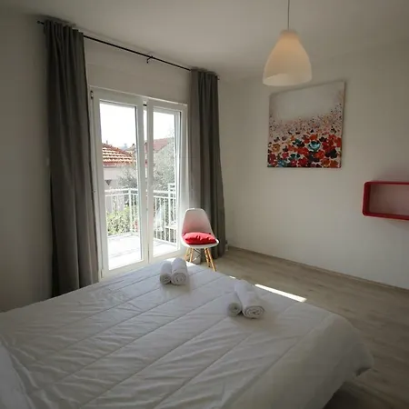 Interno 34 * זאדאר