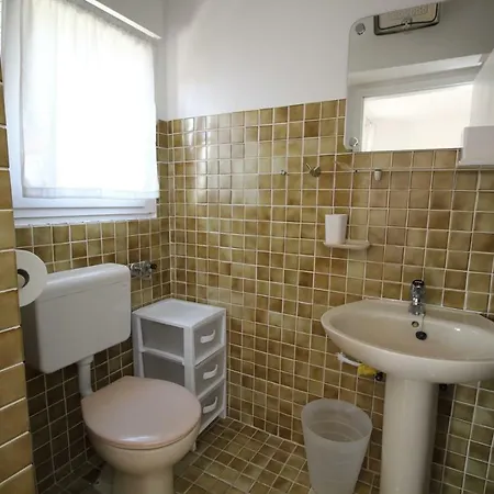 Interno 34 דירה *