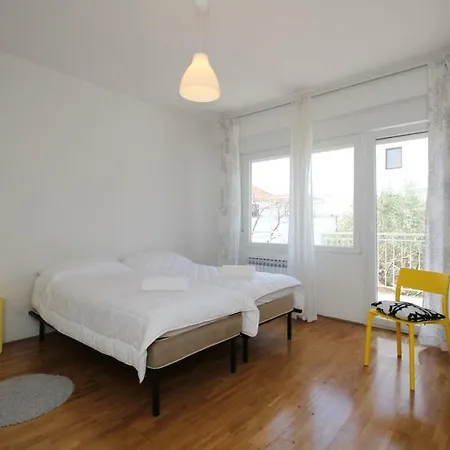 Interno 34 דירה