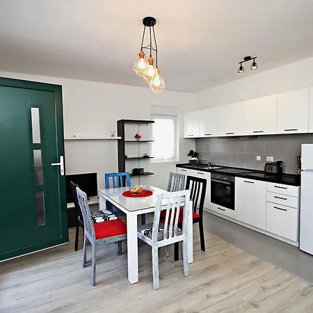 Apartmán Interno 34 *